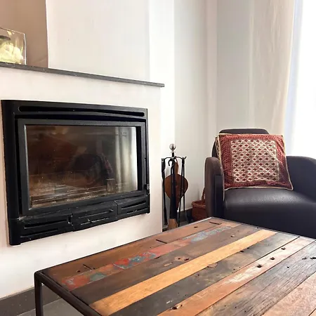 Duplex Marc - L'amfitriona Apartman *