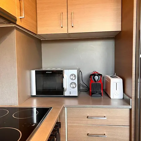 Duplex Marc - L'amfitriona * ريالب